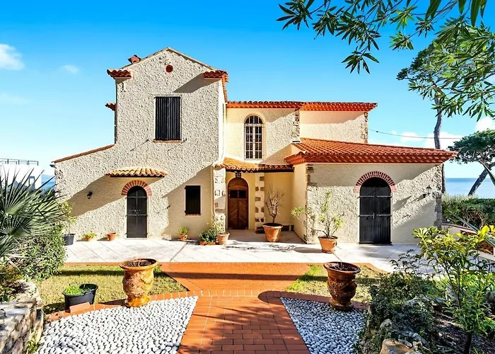 Elegant In Cap D'antibes Апартаменты *